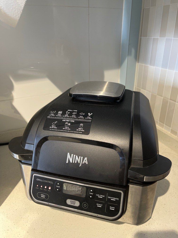Free Delivery Islandwide! Ninja Foodi Airgrill AG301, TV & Home