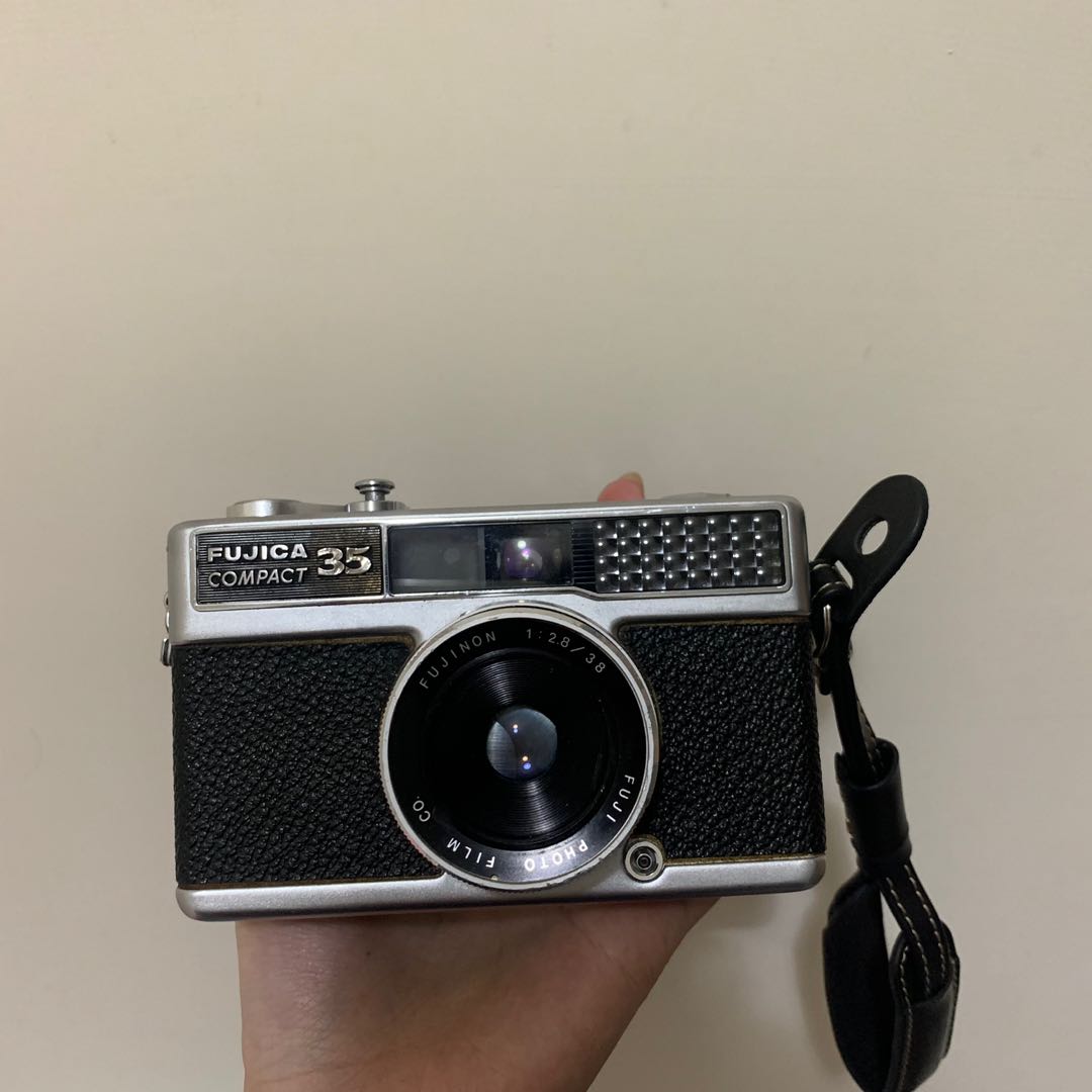 fujica compact 35底片相機, 相機攝影, 相機在旋轉拍賣