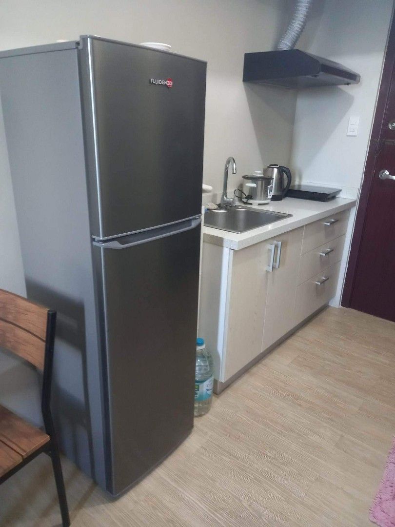 Fujidenzo 7 cu.ft refrigerator