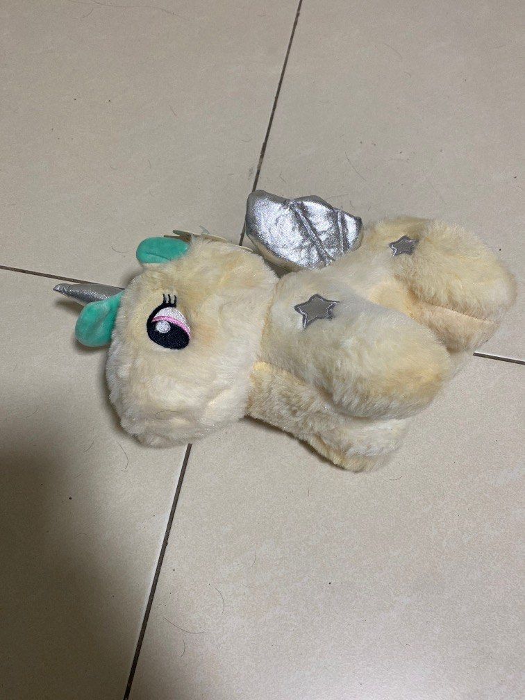 Funclaw plushie (Category: Toys & Games) located in Singapore. Submitted by Garage.88Sales (Listing ID 1208022354, Image 3). Description: Unicorn for sale.