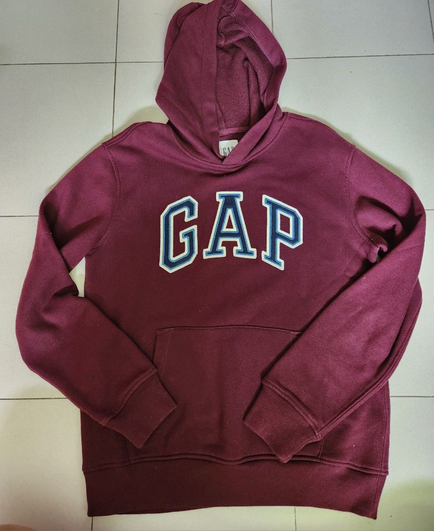 GAP Maroon Hoodie, Women's Fashion, Coats, Jackets and Outerwear on  Carousell