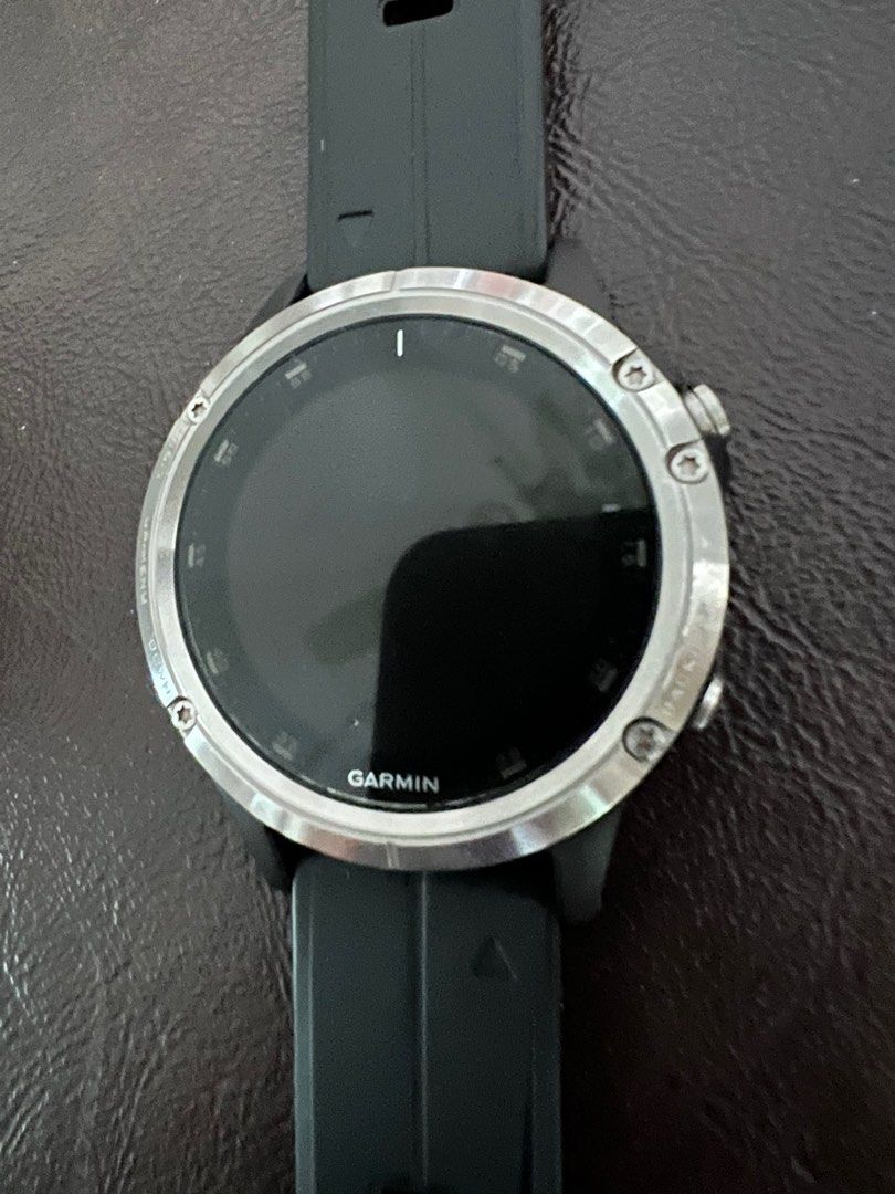 Garmin fenix 5 plus discount silver with black band