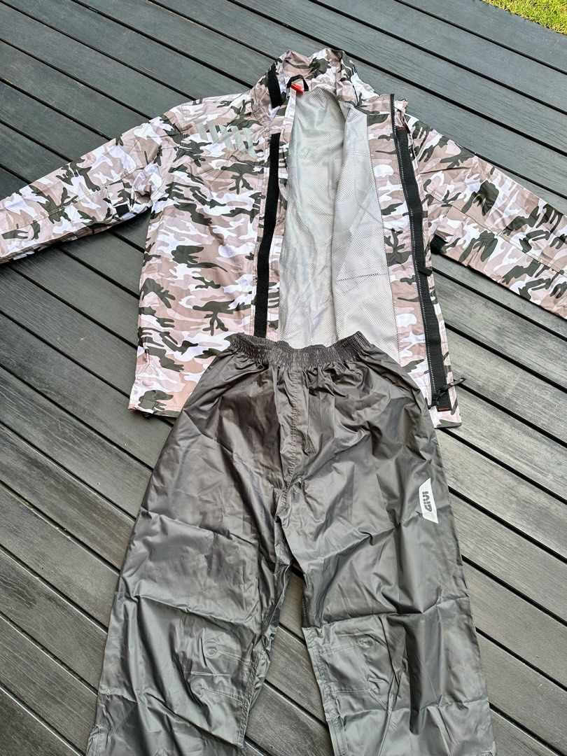 Givi camo sale raincoat