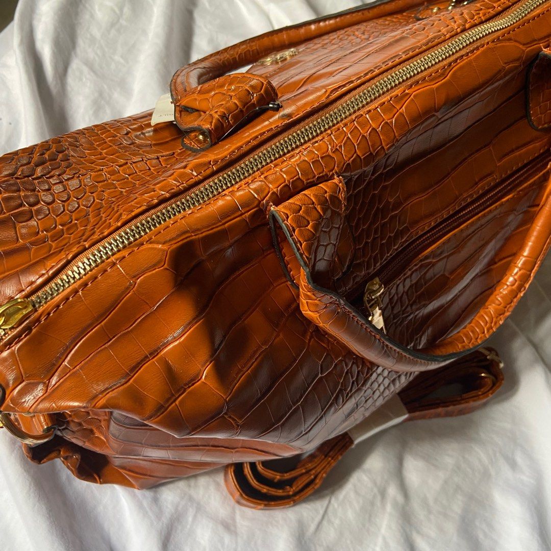 Gloria vanderbilt hotsell travel bags
