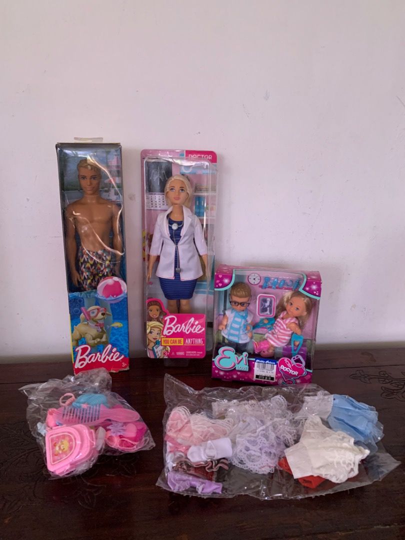 Barbie happy family 2025 doctor