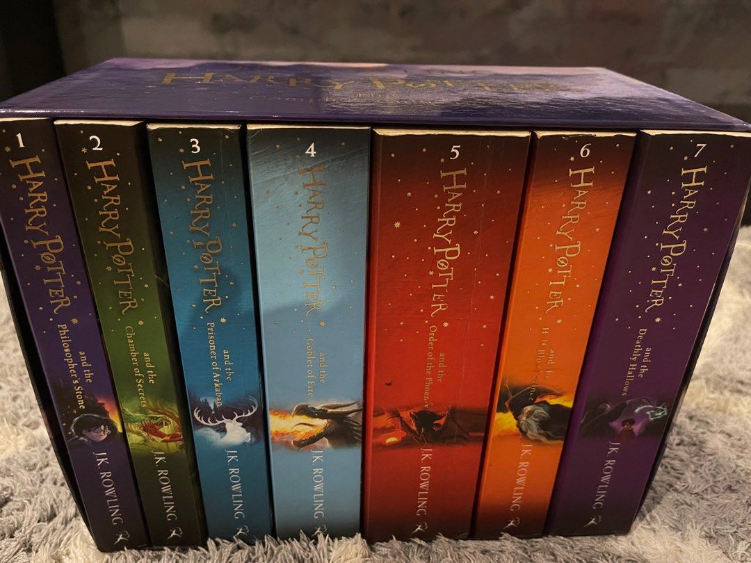 Harry Potter complete collection set., Hobbies & Toys, Books ...
