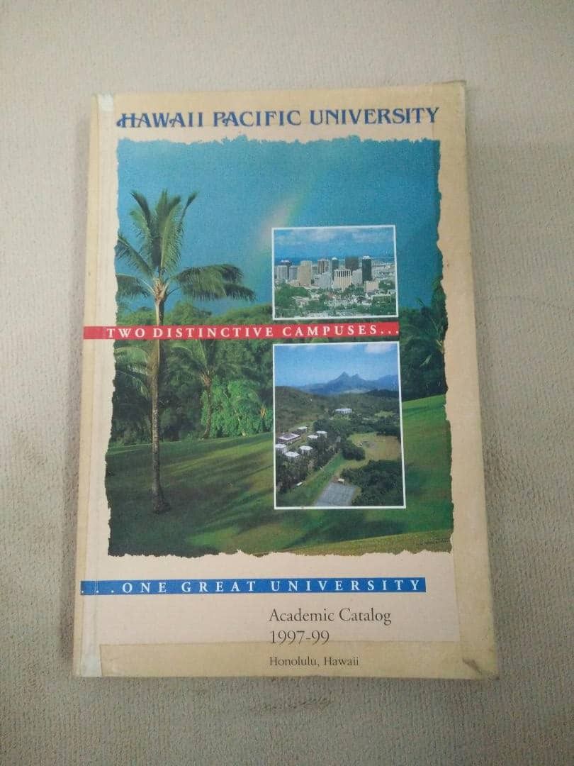 Hawaii Pacific University Academic Catalog Book, Hobbies & Toys, Books
