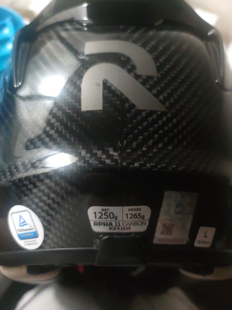 HJC RPHA 11 FULL CARBON, Motorbikes, Motorbike Parts & Accessories ...