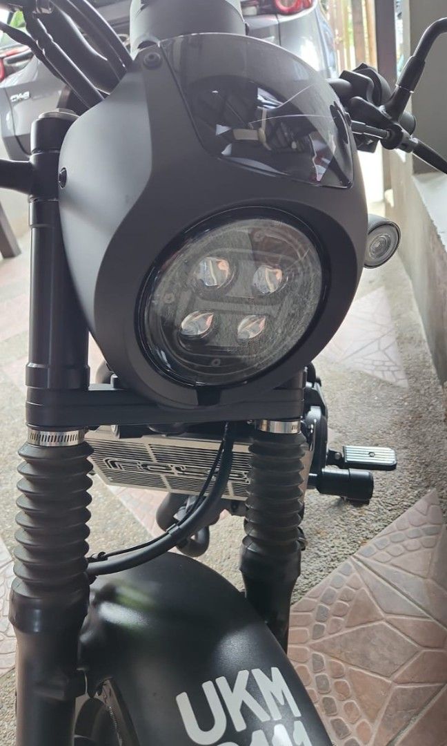 honda rebel 500 fuel range