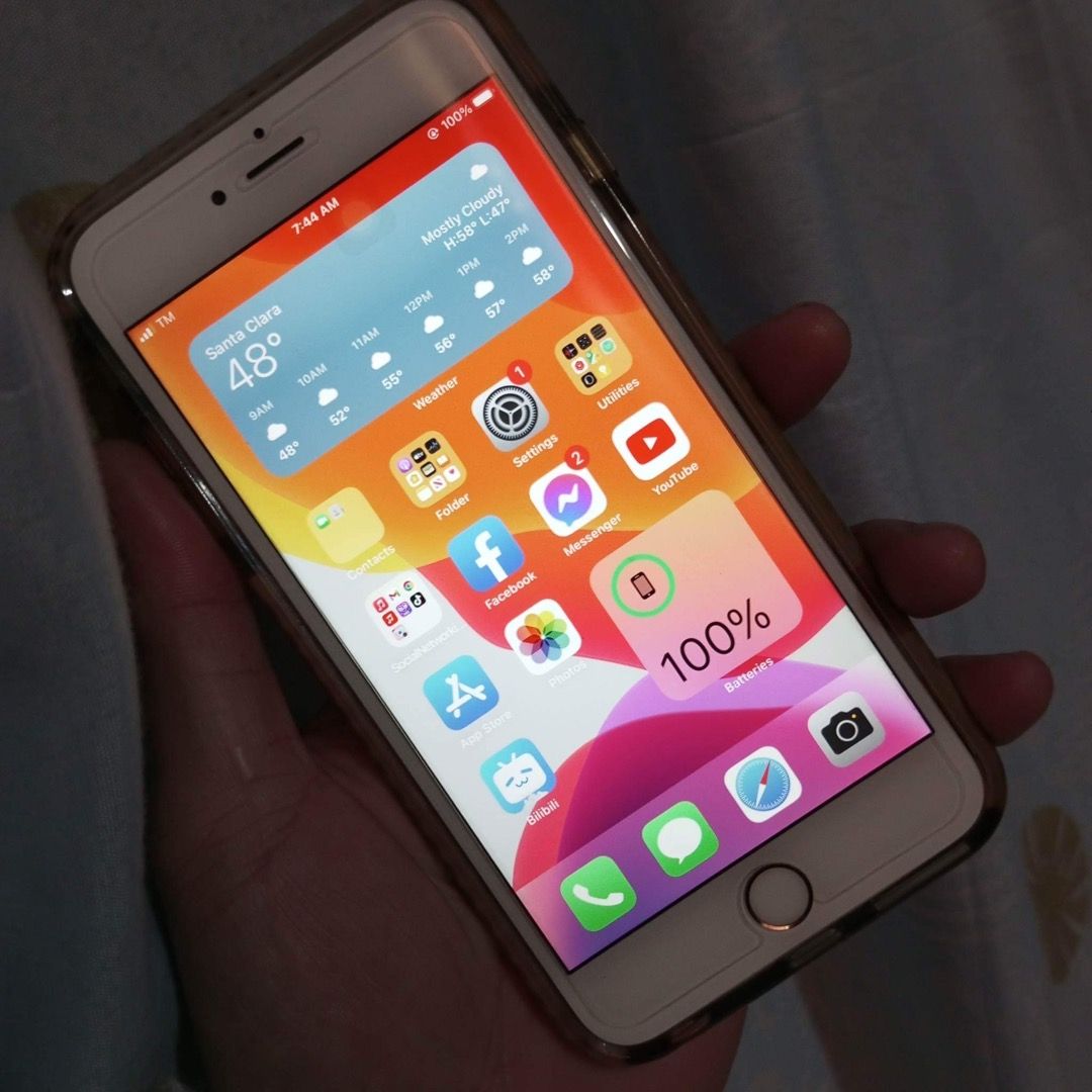iPhone 6s Plus (Category: iPhone 6 Series) located in Rosario. Submitted by patricclementmapa1282 (Listing ID 1208030660, Image 1). Description: For sale or swap add cash ka depende sa unit No issue Smooth No lag Replaced batt pero makunat Depende meet up location (batangas - lucena area).
