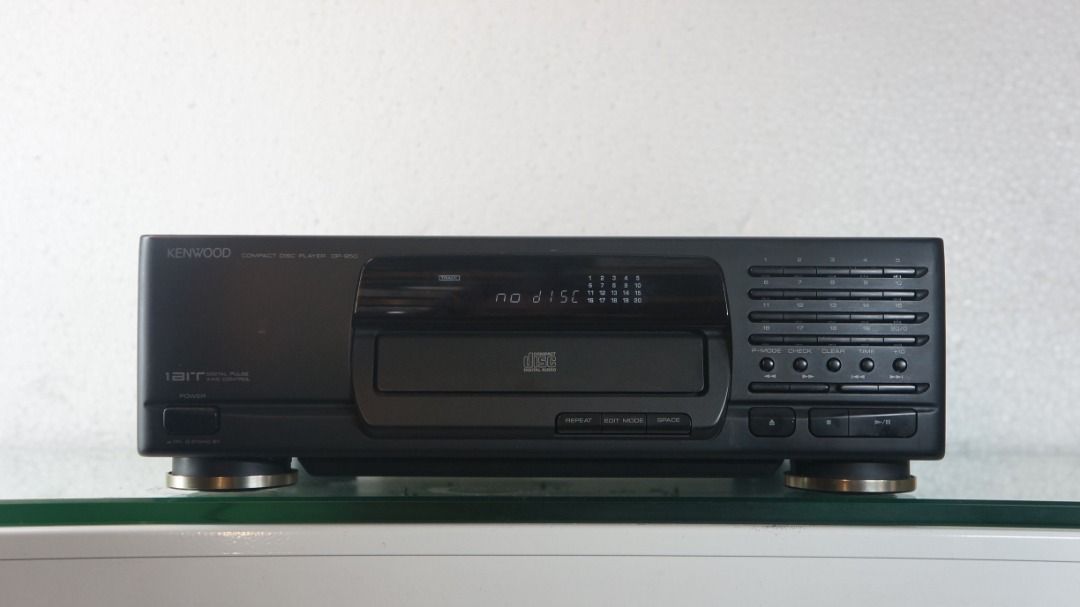Kenwood DP950 Compact Disc (CD) Player, Audio, Other Audio Equipment