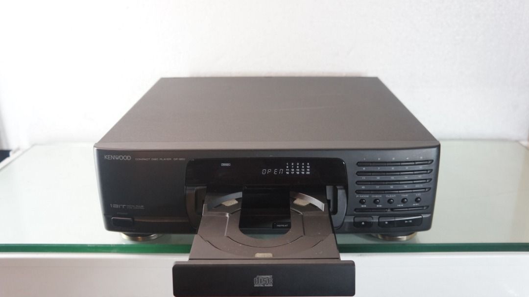 Kenwood DP950 Compact Disc (CD) Player, Audio, Other Audio Equipment