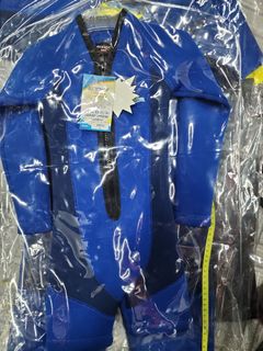 （分類：）位於 。 由 learn.to.swim.gear 提交（商品編號 1207910251，圖片 1）。簡介： 。