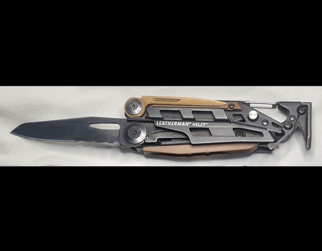 Leatherman MUT Military Multitool, Hobbies & Toys, Collectibles & Memorabilia, Vintage