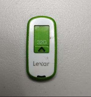 Lexar 32gb flash drive