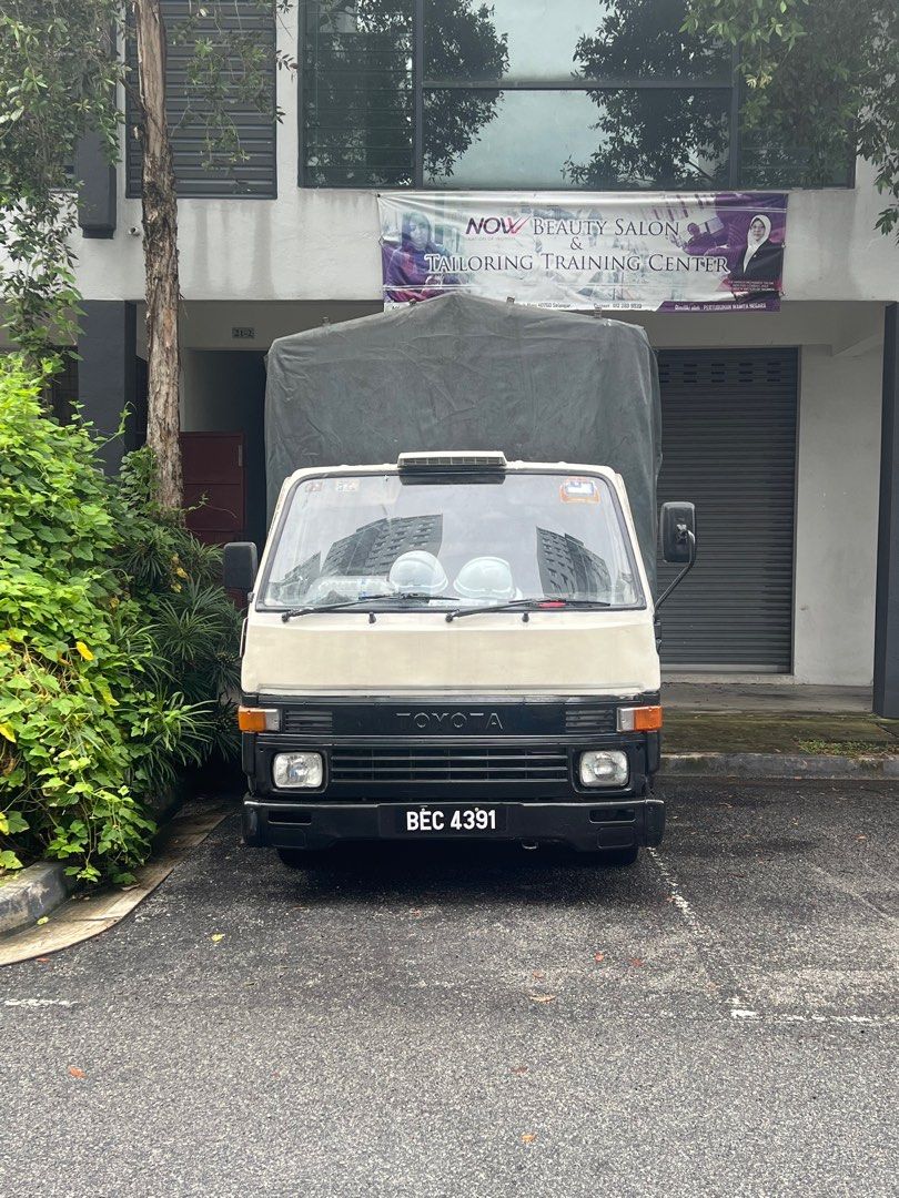 Lori 1 tan Toyota, Cars, Cars for Sale on Carousell