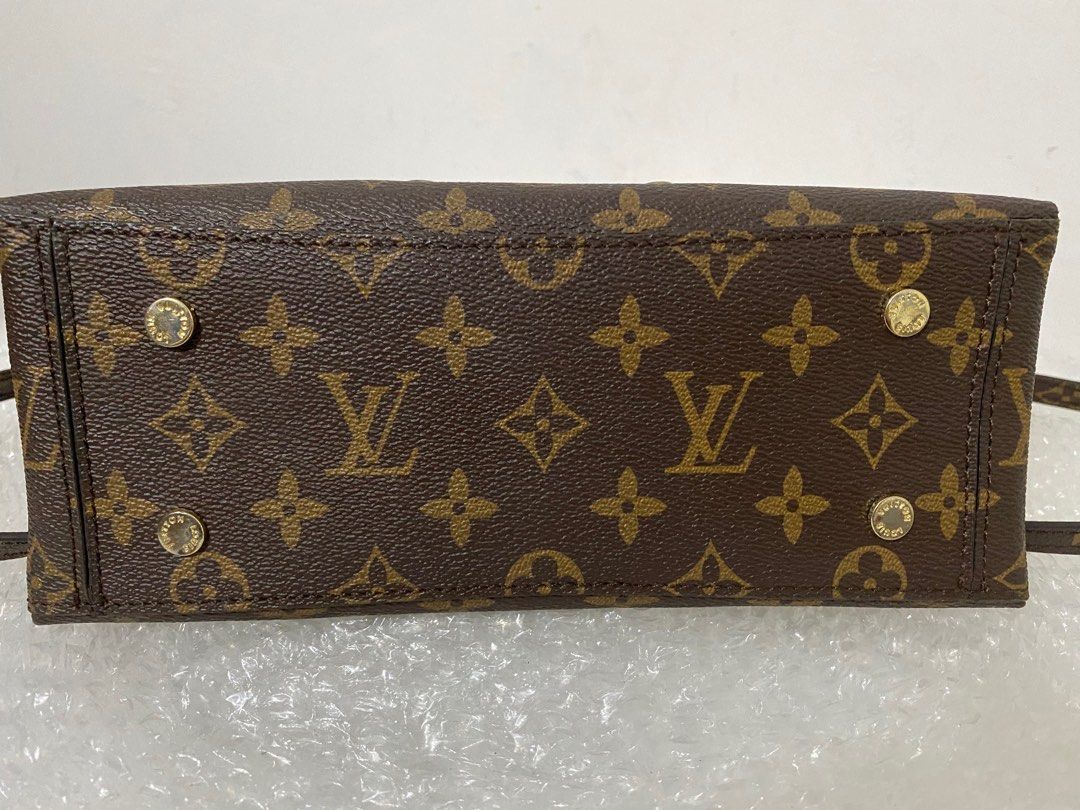 LOUIS VUITTON Monogram One Handle Flap Bag MM 205507