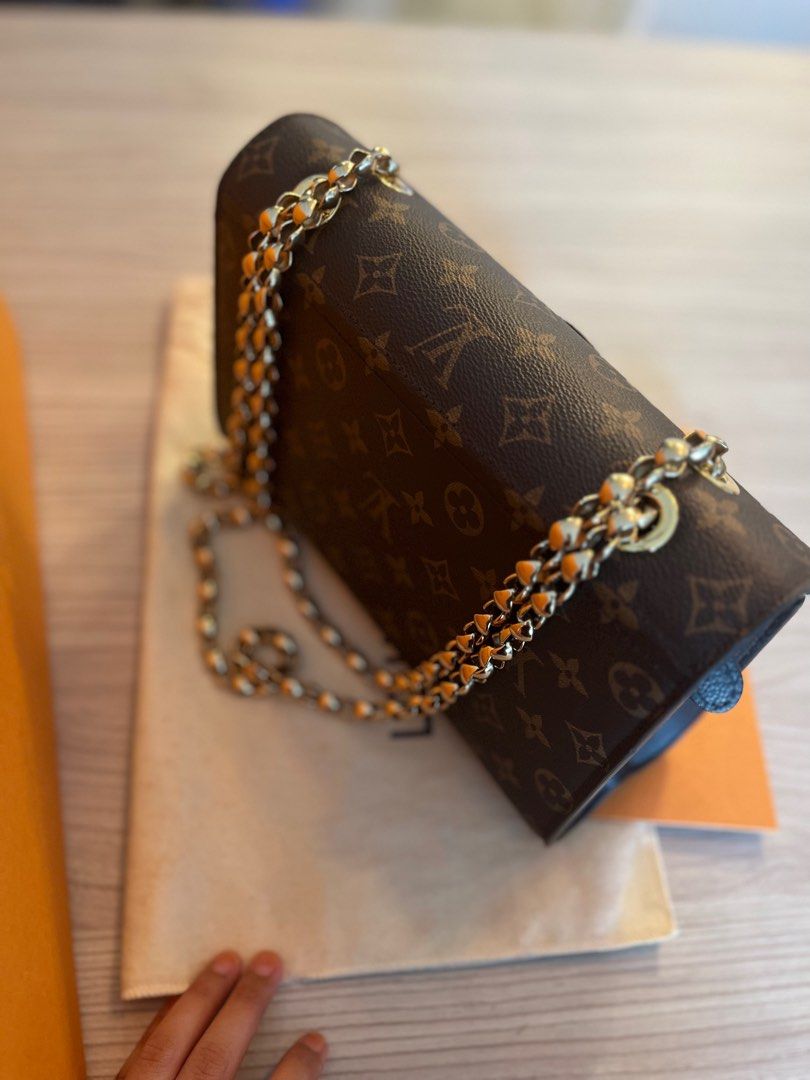 Louis Vuitton Handbag Premium Victory With OG Magnetic Box and