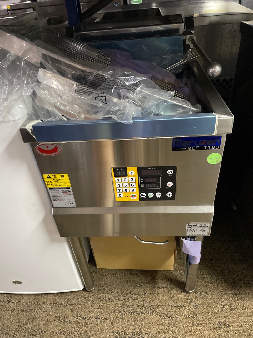 Maruzen electric tempura deep fryer, TV & Home Appliances, Kitchen