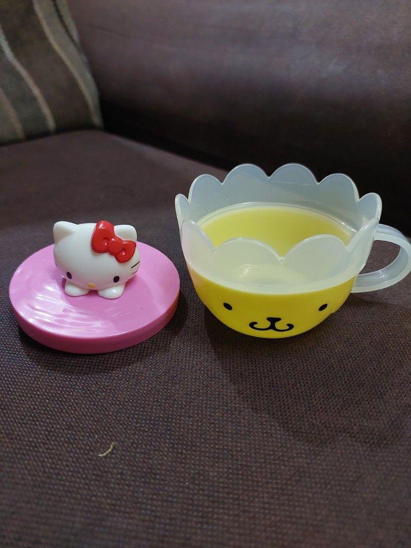 Mcdo Happy Meal toys HELLO KITTY TEA SET, Hobbies & Toys, Toys