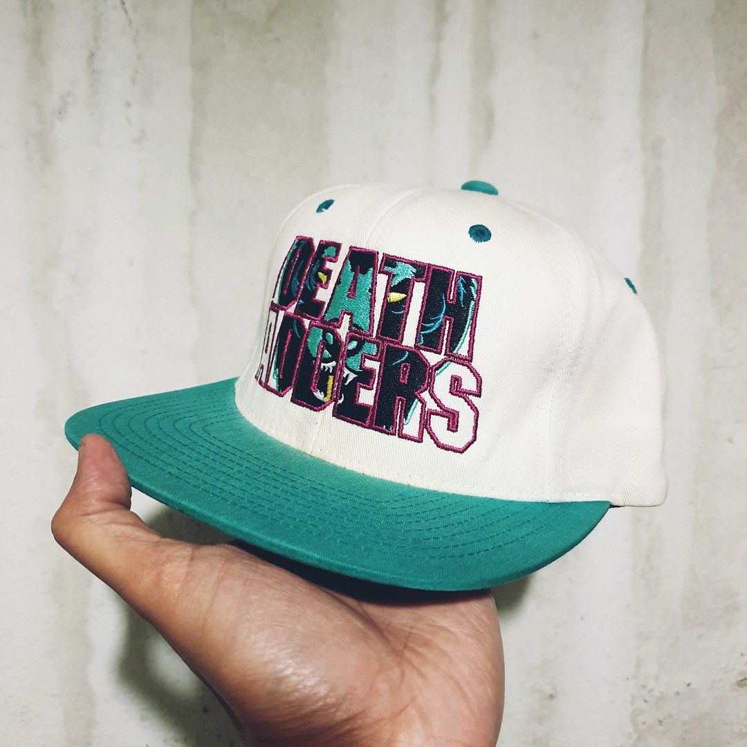 Snapback mishka deals
