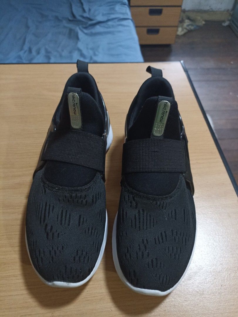 nike women's renew freedom