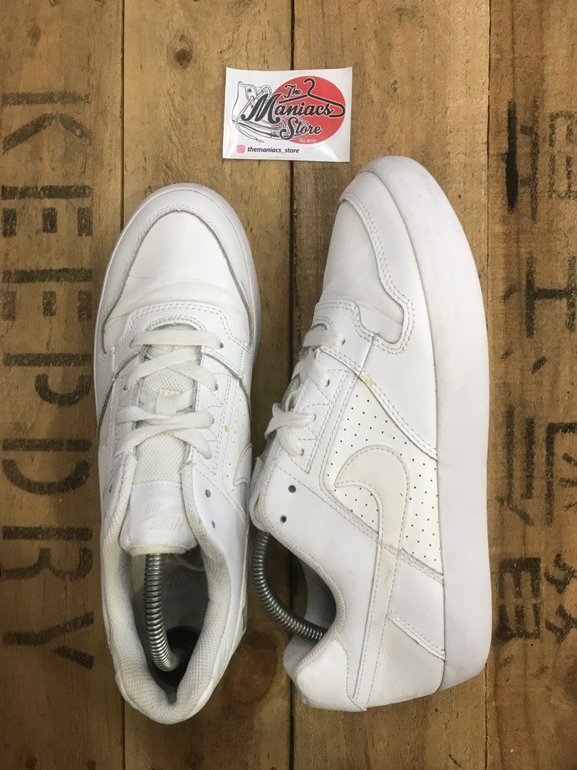 nike sb delta force white