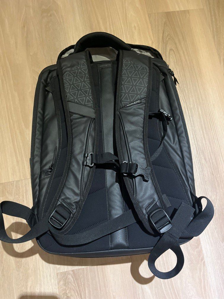 Nomatic backpack 20L, Men's Fashion, Bags, Backpacks on Carousell