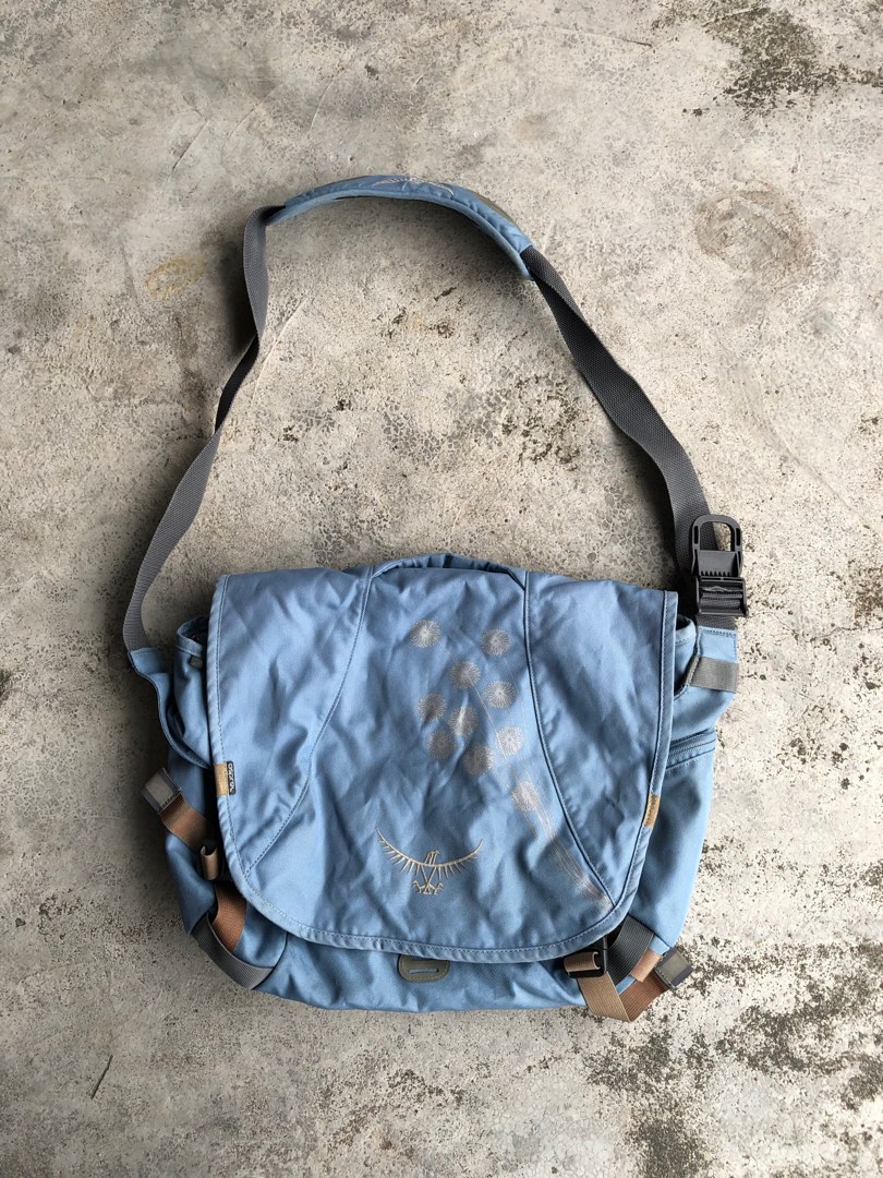 Osprey flapjill discount courier shoulder bag