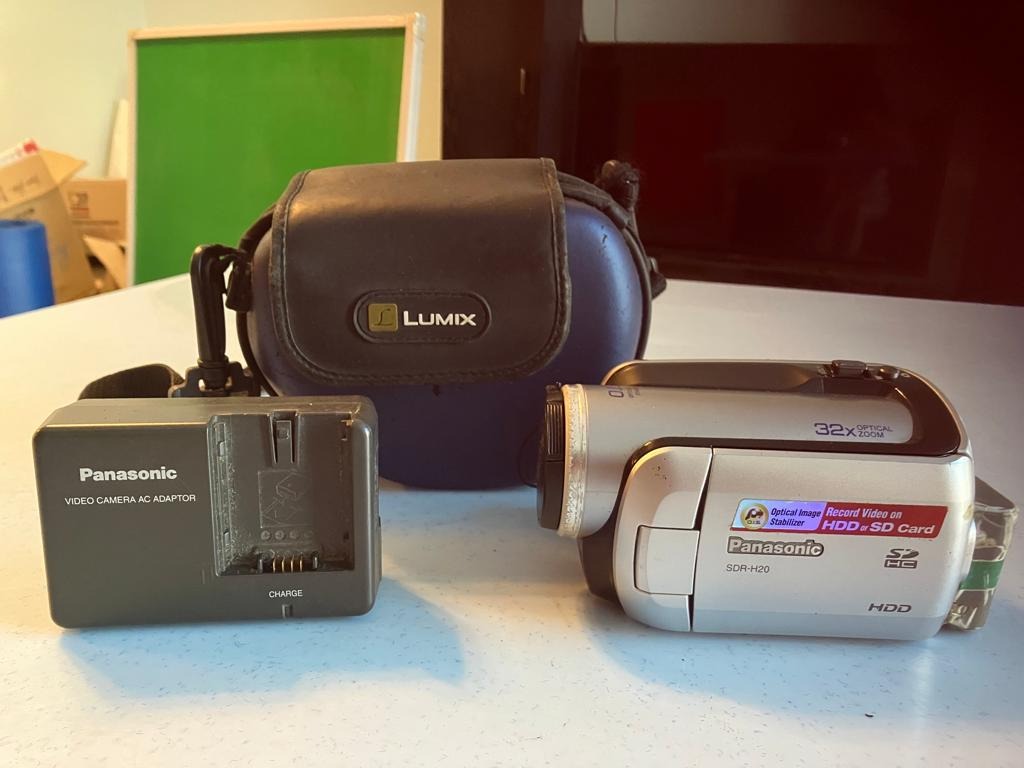 PANASONIC SDR-H20, Photography, Video Cameras on Carousell