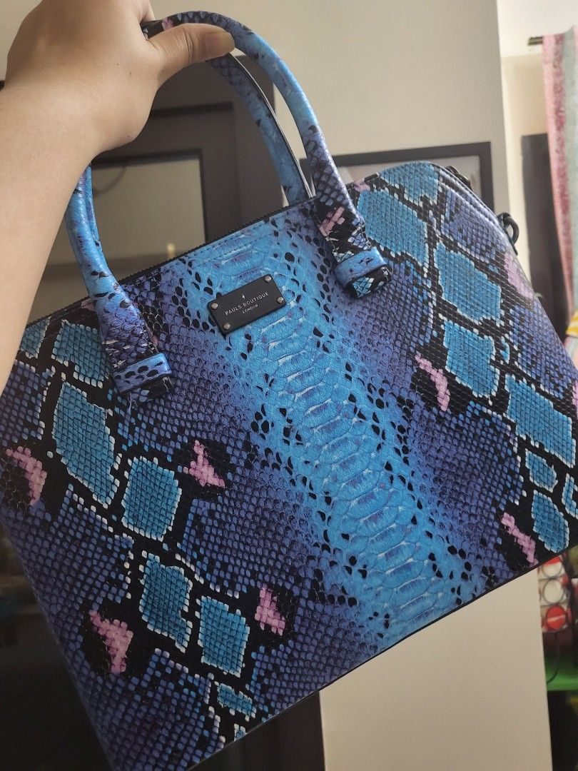 Paul's Boutique Bag (Category: Luxury Bags & Wallets) located in Rizal. Submitted by SummerPeaCloset (Listing ID 1208046176, Image 1). Description: paul's boutique bag in good condition with provided dustbag no sling available originally purchased for php 8000 please check all my other ads.