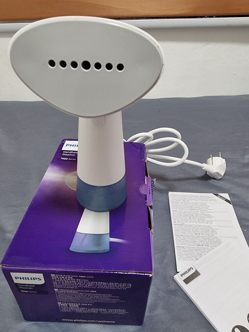PHILIPS Handheld Compact and Lightweight Garment Iron Steamer [STH1000