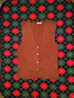 Pinore Knit Vest Brown