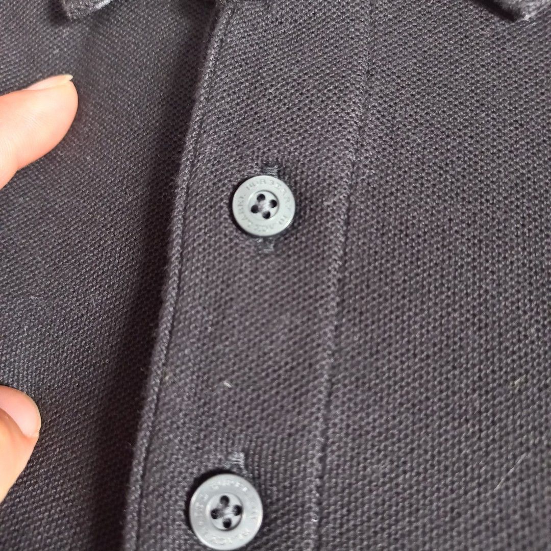 Polo Burberry Black Label Hitam, Fesyen Pria, Pakaian ...
