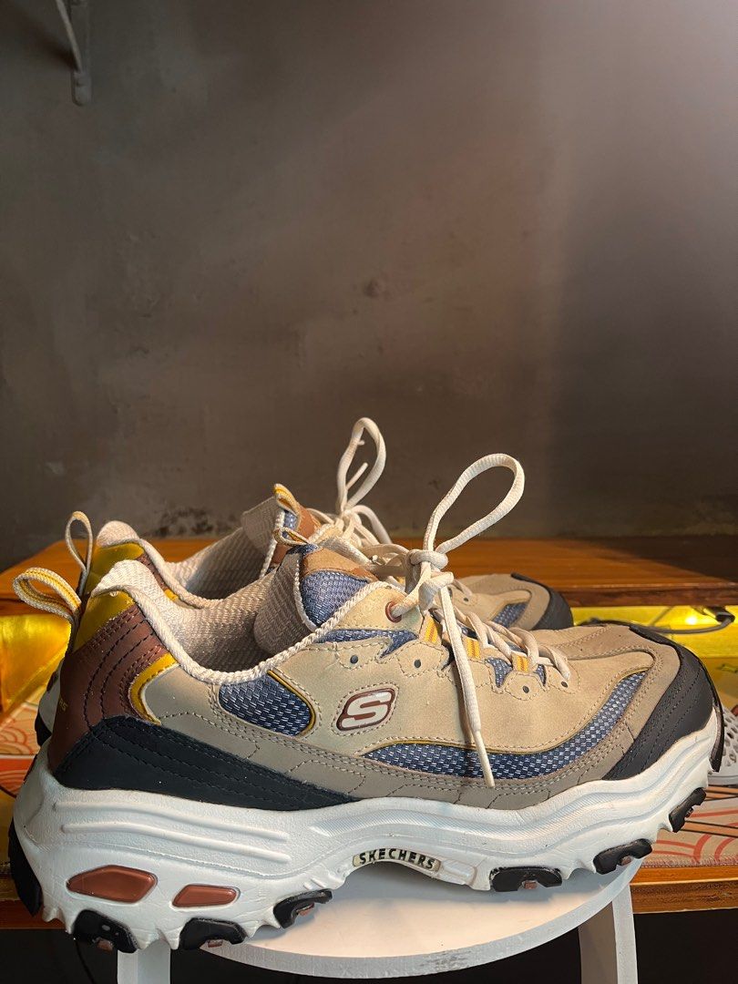 Sketchers size sale 11