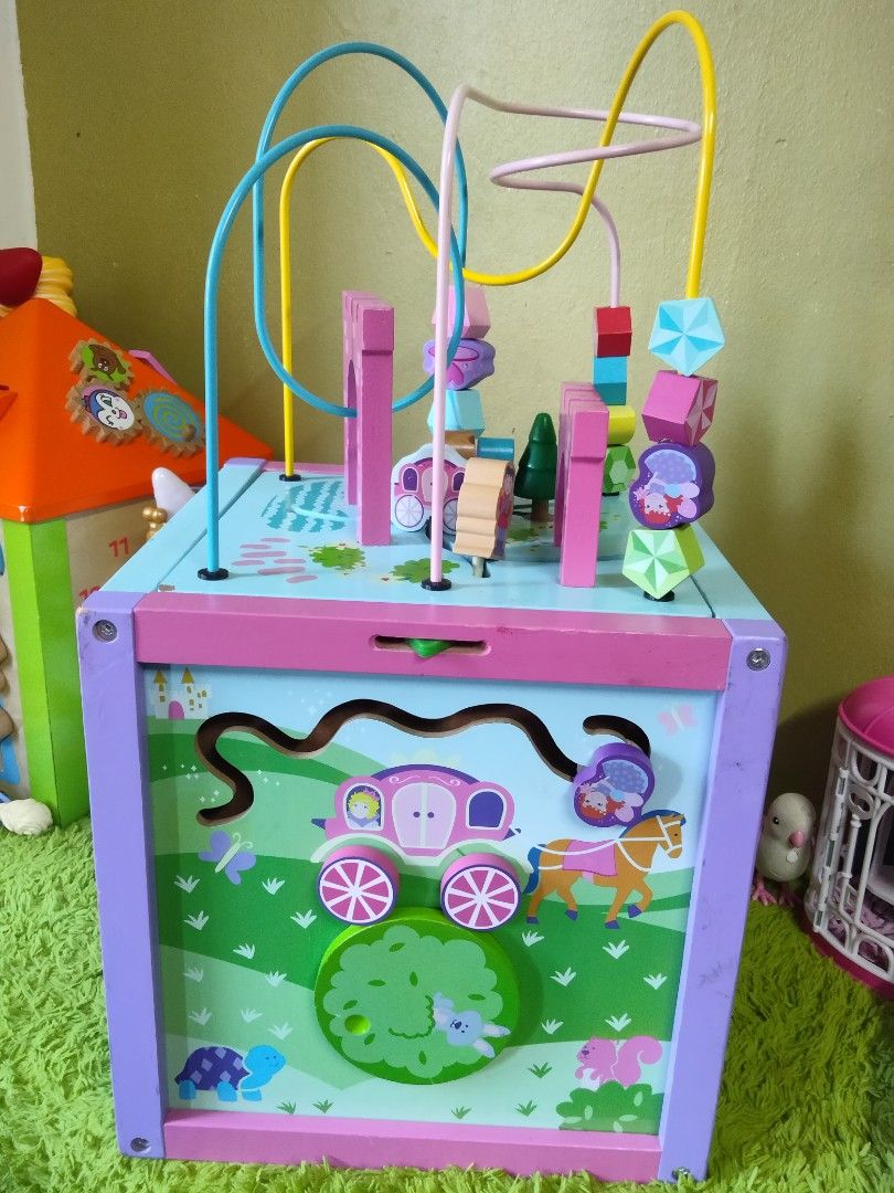 Princess activity sale cube