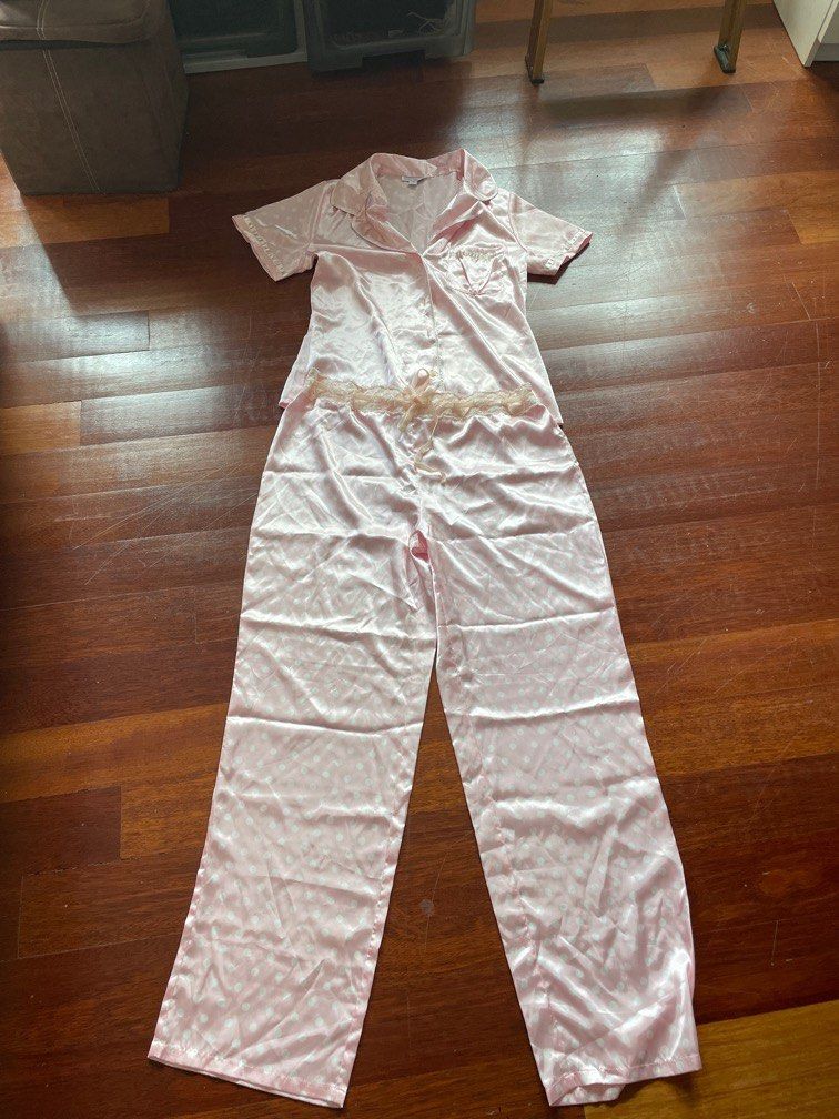 Queens park 2025 nightwear