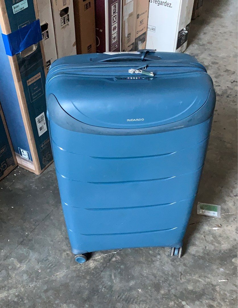 Ricardo original luggage sets(28''&22'') [Display set]A, Hobbies & Toys