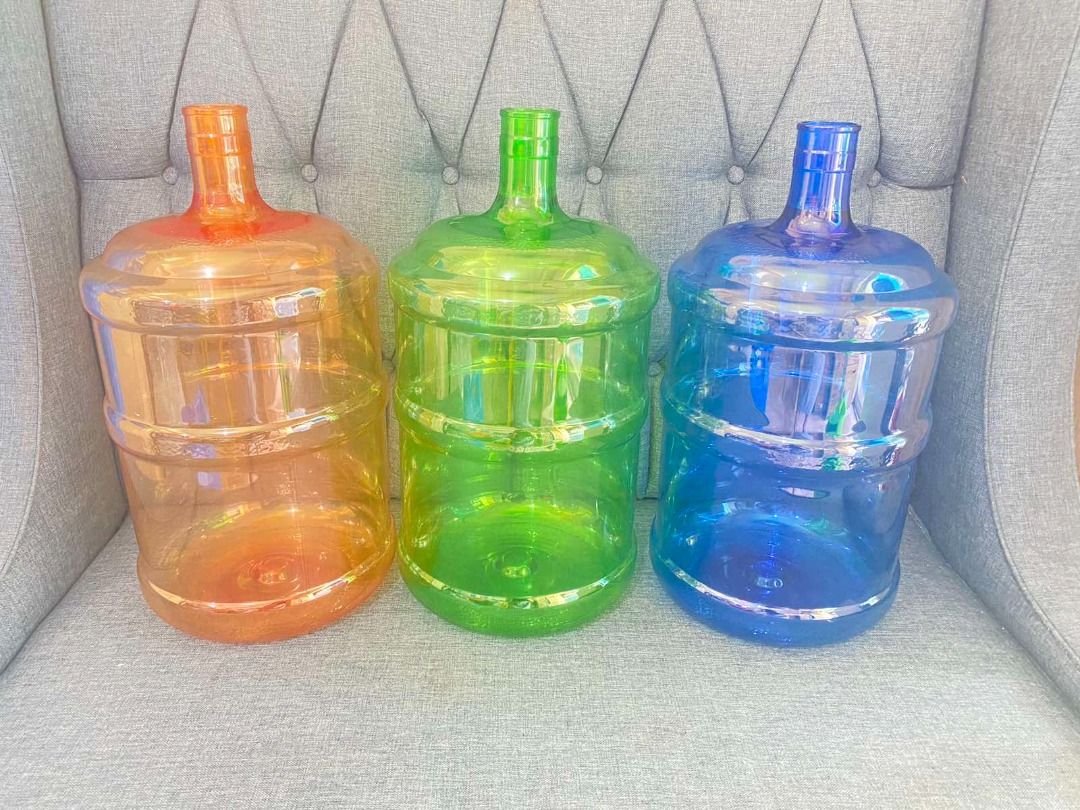 round-5-gallons-water-container-furniture-home-living-kitchenware