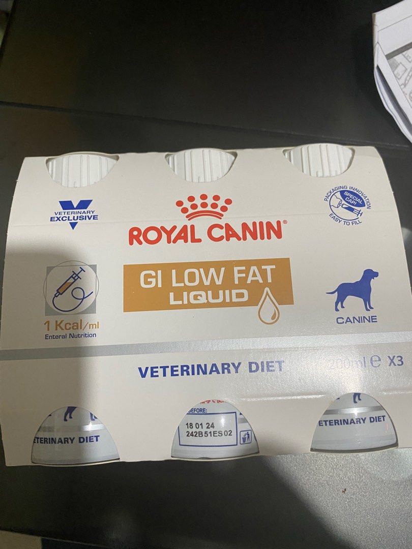 Royal Canin Low Fat Liquid, 寵物用品, 寵物食品 - Carousell