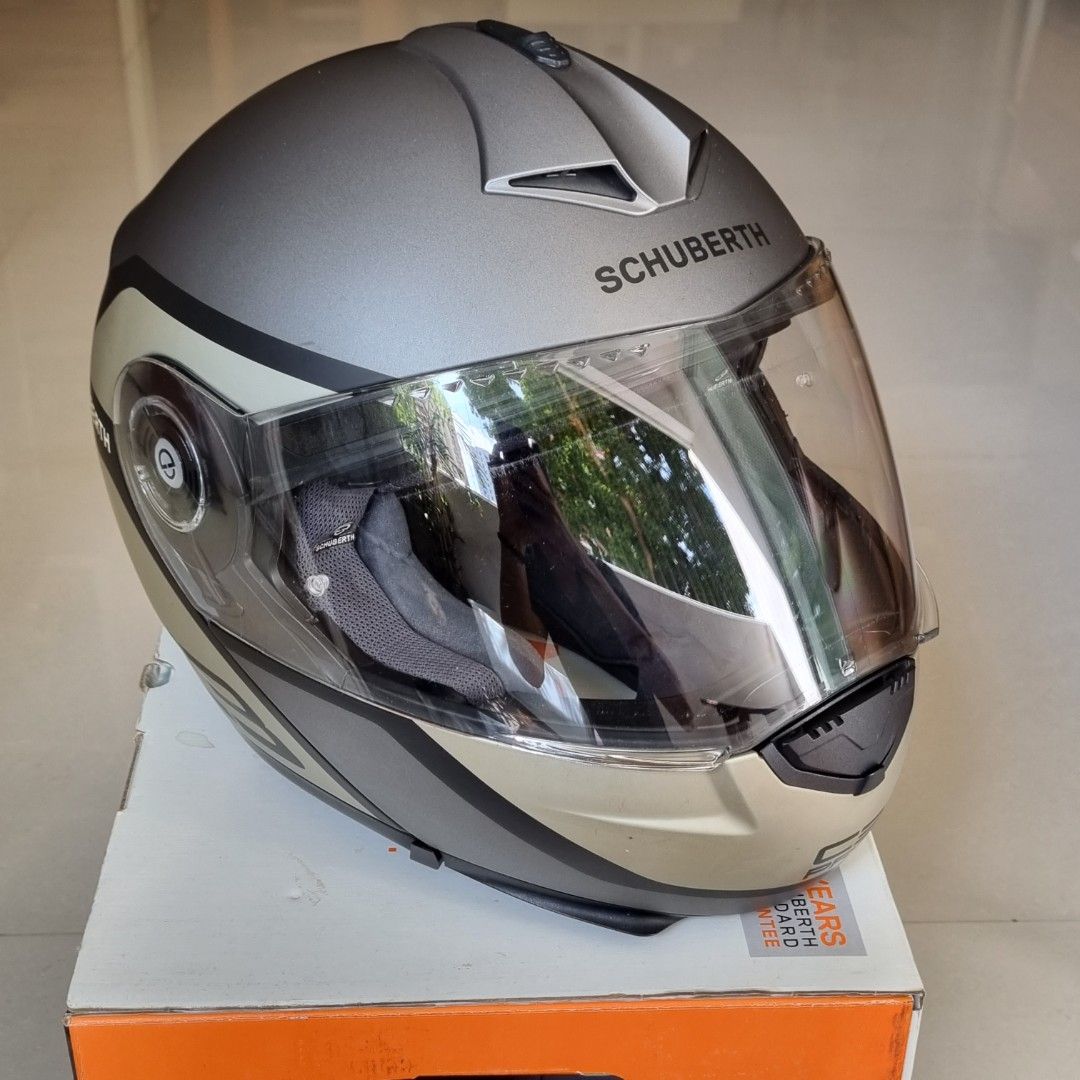 Schuberth C3 Pro XL, Motorcycles, Motorcycle Apparel on Carousell