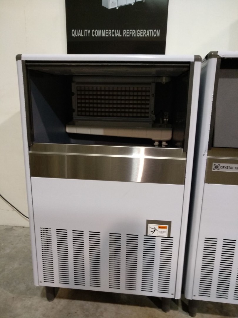 Scotsman Ice Maker (86KG/24HR), TV & Home Appliances, Kitchen