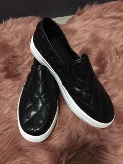 Soda flat black shoes size 9