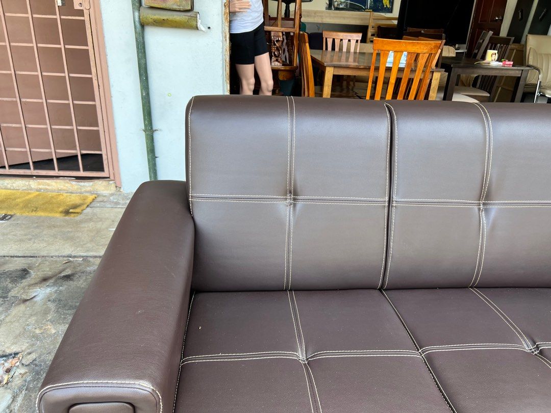 Lebar sofa 3 shop seater