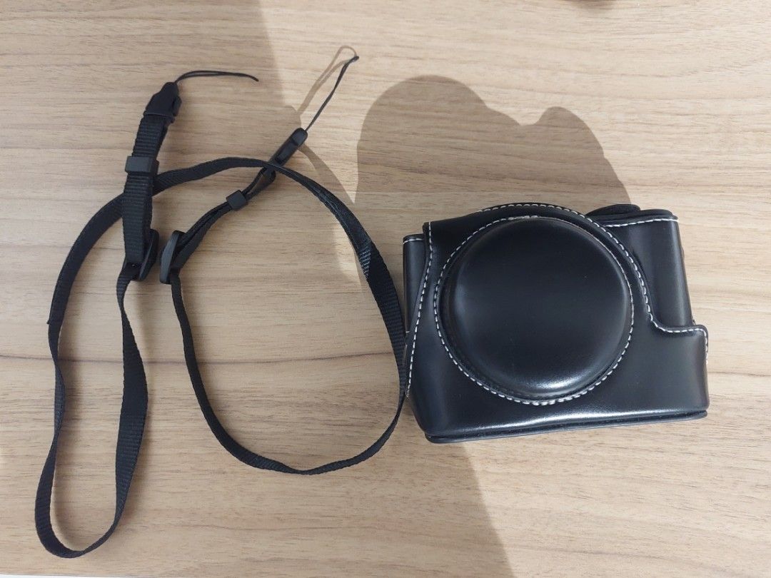 Sony RX100 Camera Case with Lanyard, Photography, Photography