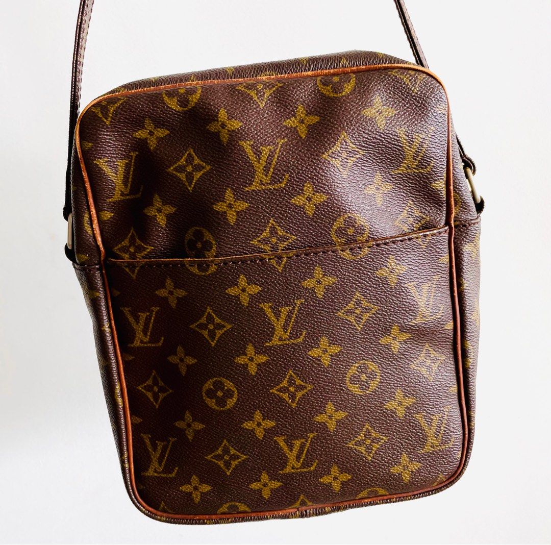 Louis Vuitton LV Vintage Danube Crossbody Bag, Luxury, Bags & Wallets on  Carousell