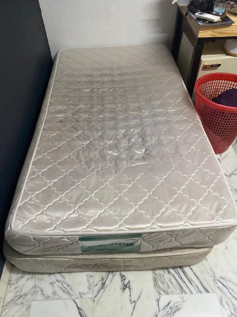 Super Single Mattress, Furniture & Home Living, Bedding & Towels on