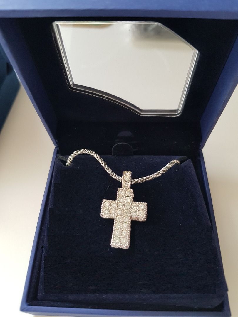 Swarovski Crystal Cross Necklace Women s Fashion Jewelry