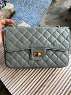 (Kategori: ) berada di . Dikirim oleh prlovdern (ID iklan 1207930208, Gambar 1). Deskripsi: .