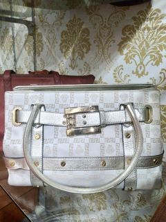 (Kategori: ) berada di . Dikirim oleh preluvsies (ID iklan 1207960852, Gambar 1). Deskripsi: .